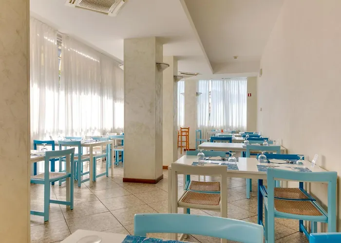 Trafalgar Otel 3*